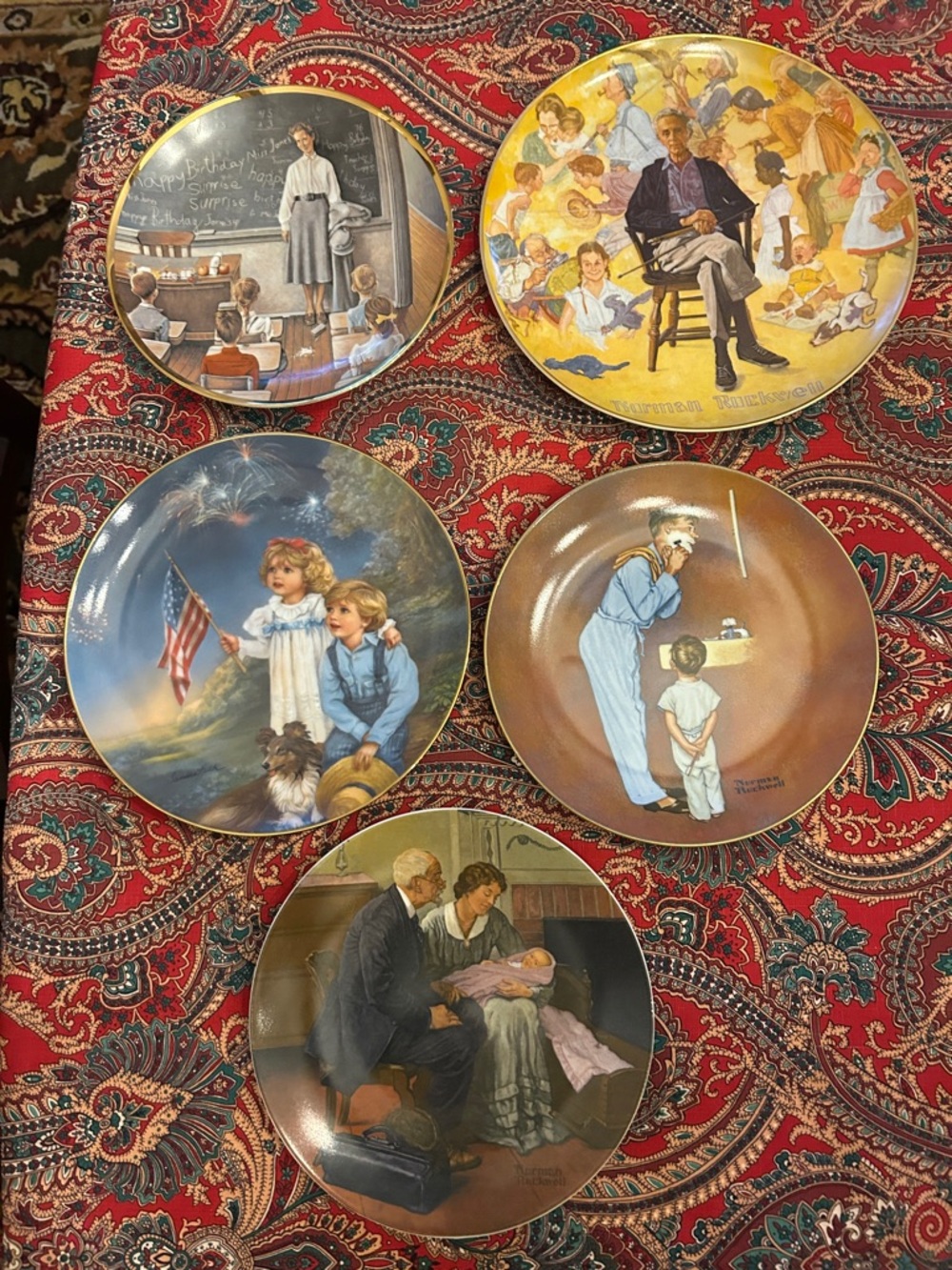 Norman Rockwell Collector Decorative 5 Plate Set - Gold Trimmed